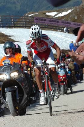 2010, Giro d Italia, stage 16: San Vigilio di Marebbe - Plan de Corones , Acqua e sapone - Caffe Mokambo 2010, Stefano Garzelli , 