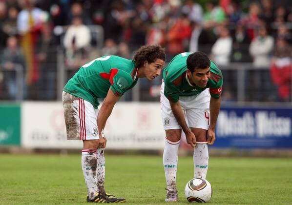 Freundschaftsspiel, Vorbereitungsspiel, Mexiko vs. Gambia, v.li.: Andres Guardado, Rafael Marquez, Mexiko, o0 Skepsis