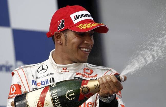 Formula 1: World Championship 2010, GP of Turkey, Winner Lewis Hamilton (GBR, Vodafone McLaren Mercedes), xHOCHxZWEIx