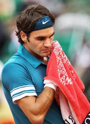 TENNIS - ATP, French Open 2010 PARIS,FRANKREICH,01.JUN.10 - TENNIS - ATP World Tour, Grand Slam, Roland Garros French Open 2010. Bild zeigt Roger Federer (SUI).  o0 Enttäuschung