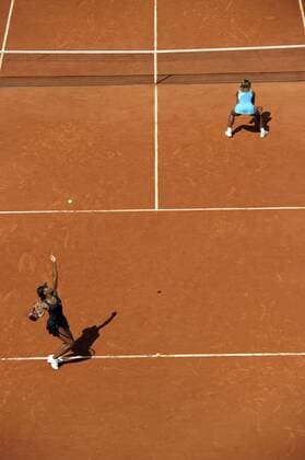 Tennis: Roland Garros 2010 - 04.06.2010 - Finale Doppel - Venus (li) und Serena Williams (USA) xJBxAutissierx 