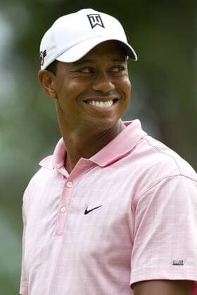 05 JUN 2010: Tiger Woods (USA) smiling as play is about to resume during the 3rd round of the Memorial Tournament held at Muirfield Village G.C. in Dublin, Ohio. Icon43910060573653 o0 Freude EDITORIAL USE ONLY
