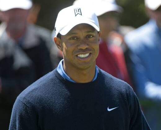 Tiger Woods (USA) is seen on the putting green during a practice round prior to the 2010 U.S. Open at the Pebble Beach Golf Links in Pebble Beach, California, June 16, 2010.  SFP20100616303