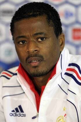 Patrice Evra (Frankreich) anlässlich der Pressekonferenz zur Suspendierung Nicolas Anelkas in Knysna - EddyLEMAISTRE - 