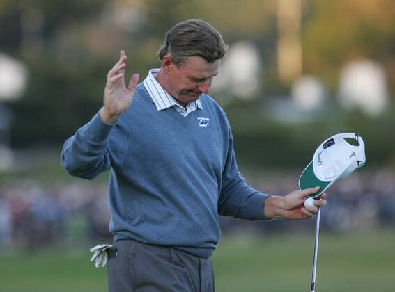 Ernie Els of South Africa acknowledges the fans on the 18th green on the day three of the U.S. Open in Pebble Beach, California on June 19, 2010.  PBP2010061929