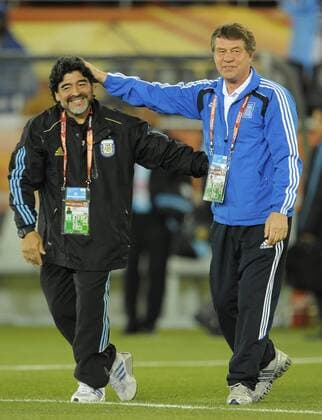 Diego Maradona coach of Argentina (L) with Otto Rehhagel coach of Greece Greece v Argentina (blue), 22nd June, 2010 EDITORIAL USE ONLY. No use with unauthorised audio, video, data, fixture lists, club league logos or live services. Online in-match use limited to 120 images, no video emulation. No use in betting, games or single club league player publications. o0 Kameradschaft Harmonie o00 Nationaltrainer Trainer
