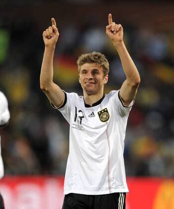 FUSSBALL WM 2010 ACHTELFINALE 27.06.2010 - Deutschland vs. England - Thomas MUELLER (Deutschland) ) o0 Jubel, Freude,