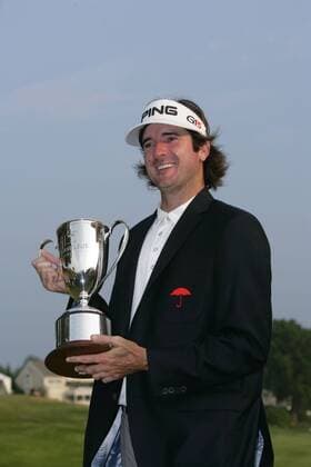 June 27, 2010 - Cromwell, Connecticut, U.S. - Bubba Watson (USA) holds the trophy after winning a playoff round after the final hole of the Travelers Championship. - ZUMAg28 o0 Sieg, Sieger, Jubel, Freude Pokal, Trophäe Objekte