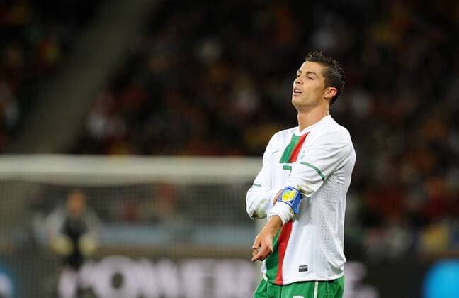 FUSSBALL WM 2010 ACHTELFINALE 29.06.2010 Spanien - Portugal CRISTIANO RONALDO (Portugal)