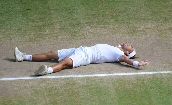 Spain s Rafael Nadal celebrates winning the mens singles final  LON2010070401 o0 Sieg, Sieger Jubel, Freude