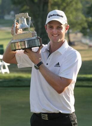 July 4 2010: Justin Rose (England) holds the Liberty Bell trophy after winning the final round of the AT&T National at Aronimink Golf Club in Newtown Square, Pennsylvania. Icon208100704061 o0 Freude EDITORIAL USE ONLY