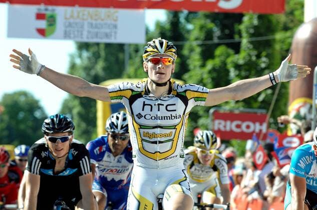 Etappensieg Andre Greipel (GER Team HTC Columbia) - Finish - Stagewinner - Event: Tour of Austria 2010 - Stage 6 - Deutschlandsberg - Laxenburg 231.8 km - Date: 09.07.2010 - Location: Laxenburg - Niederösterreich - Austria - Europe - o0 Jubel Freude