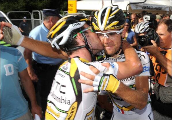 Tour de France 2010 - 6. Etappe - 09.07.2010 - Montargis Geugnon - Etappensieger Mark Cavendish (GBR, li.) Columbia und MAXIME MONFORT (BEL) - Columbia - xPhotoNewsx  o0 Etappensieg, Etappensieger Jubel, Freude