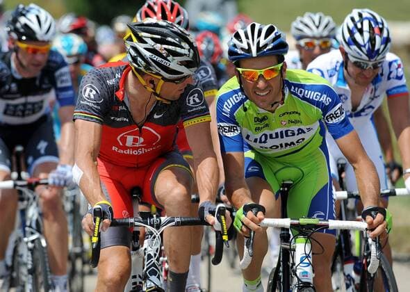 Tour de France 2010 - 7. Etappe: Tournus - Station des Rousses --- LANCE ARMSTRONG (Radioshack, li.) IVAN BASSO (Liquigas) --- PhotoNews 