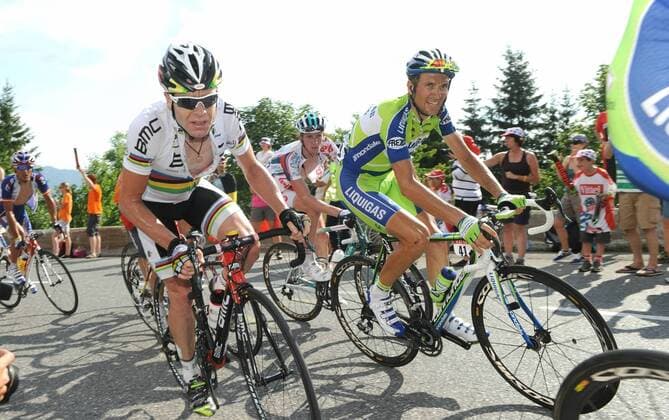 CYCLING - ETAPE 8 MORZINE, 11 07 2010 - TOUR DE FRANCE 2010: Cadel Evans (Australien BMC racing, li.) und Ivan Basso (ITA Liquigas) 8. ETAPPE: STATION DES ROUSSES - MORZINE AVORIAZ xPHOTOxNEWSx 