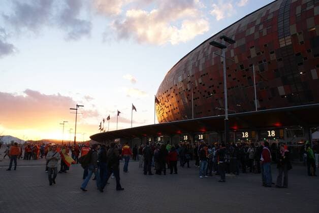 1 Jahr bis WM 2022: Historie, Stadien und Architektur Soccer City Stadion in Johannesburg (RSA) o0 Sportstätte, Stadion, Totale
