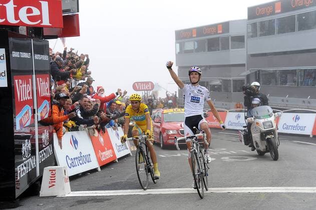 2010, Tour de France, Etappe 17 Pau - Col du Tourmalet, Etappensieger Andy Schleck (Saxo Bank, R) und Alberto Contador (Astana) , Tourmalet  o0 Ziel Zielankunft Jubel Freude