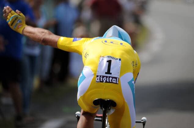 Tour de France - Etappe 19 Bordeaux - Pauillac ALBERTO CONTADOR Astana xPhotoNewsx  o0 Jubel Freude