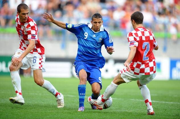 U19 EM, FRA (blau) vs CRO (rotweiß) --- Yannis TAFER (mitte) - - xAnthonyxBibardxFEPx
