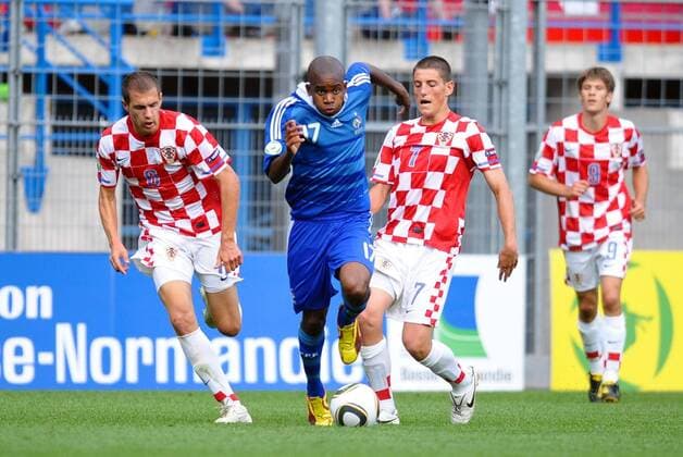 U19 EM, FRA (blau) vs CRO (rotweiß) --- Cedric BAKAMBU - xAnthonyxBibardxFEPx