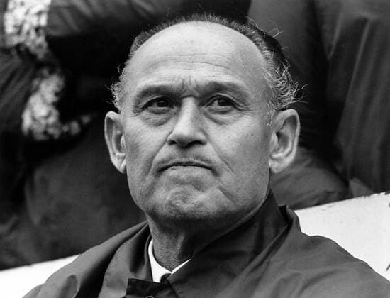 Trainer Elek Schwartz (Frankfurt) Fußball 1. BL Herren Saison 1966 1967, Eintracht Frankfurt, Aufnahmedatum geschätzt Porträt Frankfurt M. Skepsis,