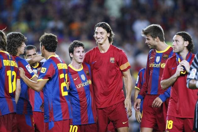 (L-R) Lionel Messi, Zlatan Ibrahimovic (Barcelona), AUGUST 21, 2010 - Football : Zlatan Ibrahimovic of Barcelona celebrates after winning the Spanish Super Cup 2nd leg match between FC Barcelona (red blue, Barca) and FC Sevilla (white) at the Camp Nou Stadium in Barcelona, Spain.  (003497)