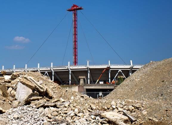 TURIN,ITALIEN,25.AUG.10 - FUSSBALL - Juventus Turin, Bild zeigt die Baustelle des neuen Stadions.  o0 Stadionbau Neubau Bauarbeiten Stadion