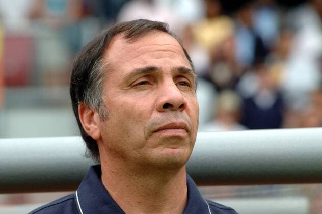 Football - World Cup 2006 - Ghana vs USA. USA National team coach Bruce Arena.  o0 Nürnberg, Nationaltrainer