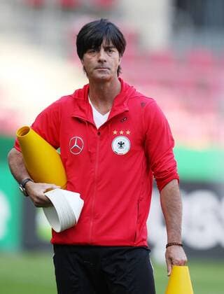 Fussball, DFB Nationalmannschaft GER Training in Köln RheinEnergiestadion Köln, 06.09.2010, Bundestrainer Joachim Löw o0 Nationaltrainer, Trainer