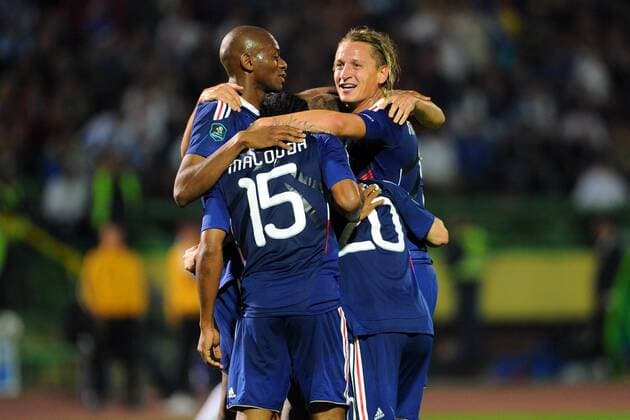 Bosnien und Herzegowina (weiß) vs. Frankreich (blau): Jubel Frankreich mit Abou DIABY (L) und Philippe MEXES 8R) - BibardFEP- 