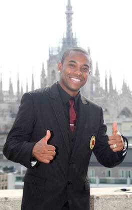 Neuzugang ROBINHO (AC Mailand) bei seiner Vorstellung o0 Shooting