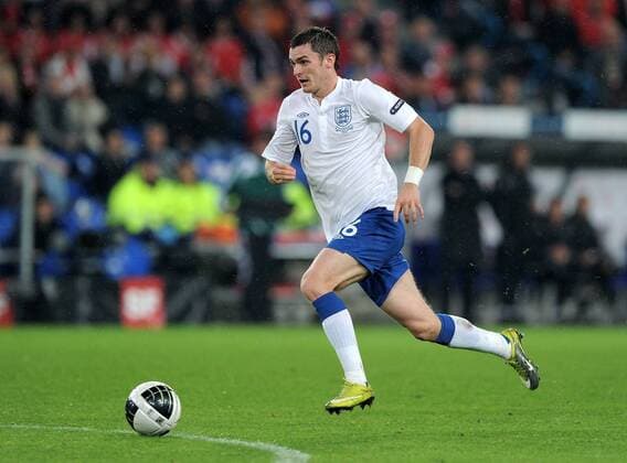 FUSSBALL INTERNATIONAL EM-Qualifikation Gruppe A 07.09.2010 Schweiz - England Adam JOHNSON (England) 