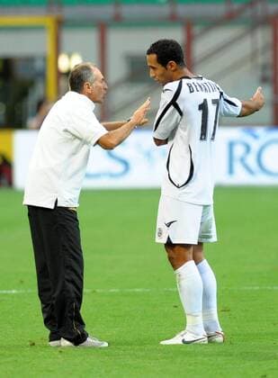 Trainer Francesco GUIDOLIN Udinese, Mehdi BENATIA Udinese Inter Mailand (blau) vs. Udinese Calcio (weiß) 2:1 massimoxoliva o0 Enttäuschung
