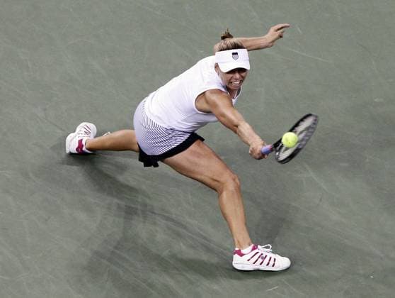Vera Zvonareva of Russia stretches for a ball in the second set of the Women s Final at the U.S. Open Tennis Championships in Arthur Ashe Stadium in New York City on September 11, 2010.  NYP20100911150