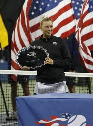 Vera Zvonareva (Russland), Zweite der US Open 2010 Icon33010091110896 o0 Siegerehrung Objekte Trophäe EDITORIAL USE ONLY