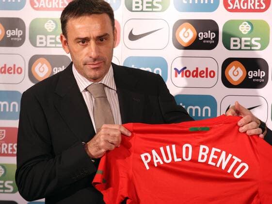 PORTUGAL,LISBON : Portugal s National team new coach Paulo Bento during press conference at FPF Portuguese Football Federation in Lisbon on 22 September 2010 - PAULOxAMORIMxLATINPHOTO  PA004
