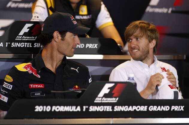 Motorsports Formula 1: World Championship 2010, GP of Singapore, 06 Mark Webber l. (AUS, Red Bull Racing), Nick Heidfeld (GER, BMW Sauber F1 Team), xHOCHxZWEIx