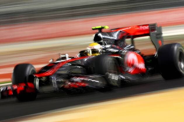 Formula One - Singapore: Lewis Hamilton (GBR), McLaren Mercedes, MP4-25  o0 Wischer Dynamik