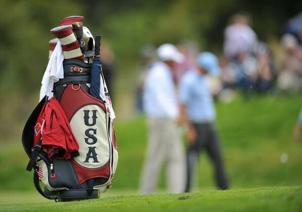 Golf - Ryder Cup 2010 - Practice Day 1: A USA golf bag sits on the edge of the green as the team practice their putting at Celtic Manor, Newport  o0 Golftasche Golfbag Equipment Schlägertasche