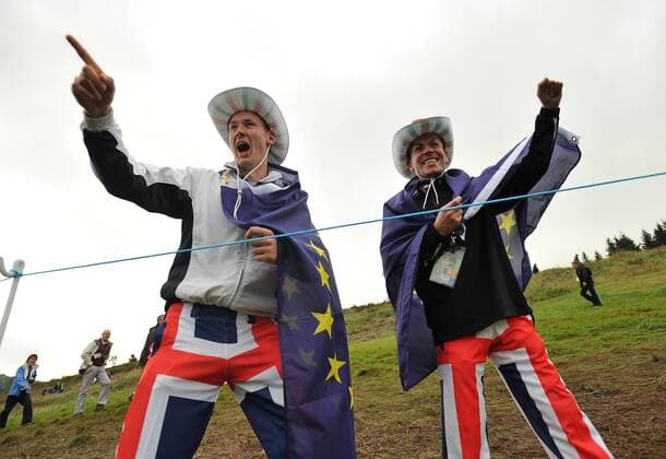 Golf - Ryder Cup 2010 - Practice Day 3, Europe fans cheer on their team during practice at Celtic Manor, Newport  o0 Fan, Publikum