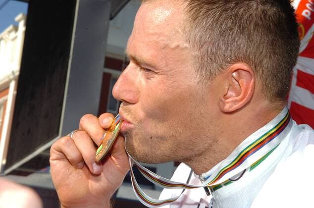 2010, World Championships elite, Winner Thor Hushovd NOR , Geelong  o0 Weltmeister Gold Medaille Goldmedaille Jubel Freude