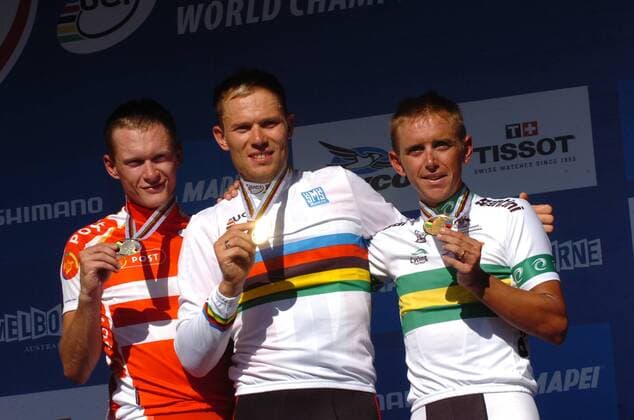 2010, World Championships elite, Weltmeister Thor Hushovd c.NOR mit dem 2. Matti Breschel li. Dänemark und dem 3. Allan Davis Australien , Geelong  o0 Sieg Jubel Freude