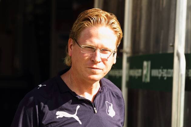 Trainer Markus Gisdol (TSG), SV Wehen Wiesbaden II (rot schwarz) - TSG Hoffenheim II (weiß)