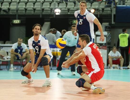 Martin Krystof (R) of Czech Rep. digs the ball during the match Germany v Czech Republic of the third round of FIVB Men s Volleyball World Championship Italia 2010 at Palalottomatica in Rome, Italy on October 5th, 2010. xMarcoxMegax  ActionPlus11100946 Content restricted for UK based newspaper