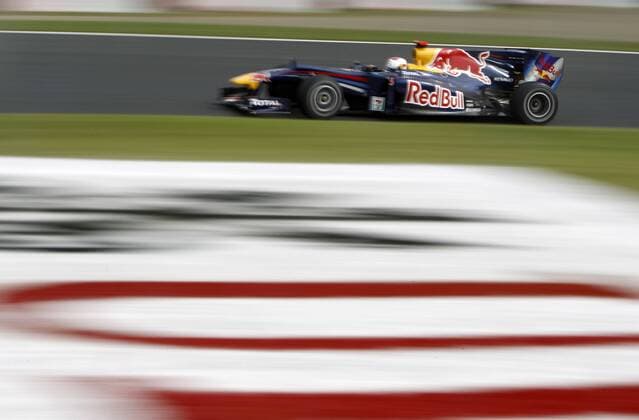 Motorsports Formula 1 Training: World Championship 2010, GP of Japan, 05 Sebastian Vettel (GER, Red Bull Racing), xHOCHxZWEIx