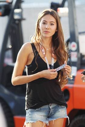 Oct. 7, 2010 - Suzuka, Japan - JESSICA MICHIBATA (JPN), girlfriend of Jenson Button (McLaren Mercedes) - Formula One World Championship, Rd 16, Japanese Grand Prix,  - ZUMAorl o0 Familie privat people Model Partnerin, Frau, Freundin, Lebensgefährtin Fahrerfrau