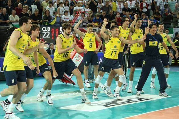 Lucas Saatkamp (3L), Murilo Endres (C) and Marlon (5L) of Brazil celebrate their victory at the end of the final 1st-2nd place Cuba v Brazil of FIVB Men s Volleyball World Championship 2010 at Palalottomatica in Rome on October 10th, 2010. xMarcoxMegax  ActionPlus20150911 o0 Jubel, Freude
