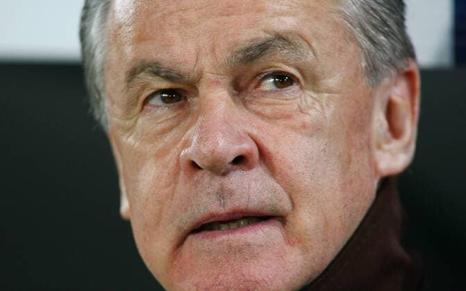 Schweiz - Wales, Trainer Ottmar Hitzfeld (Schweiz) o0 Trainer, Nationaltrainer 