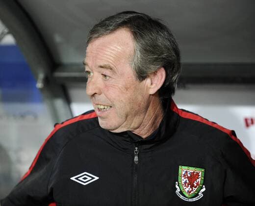 Trainer Brian Flynn, Wales, Schweiz - Wales, Laenderspiel, Fussball, 12.10.2010 
