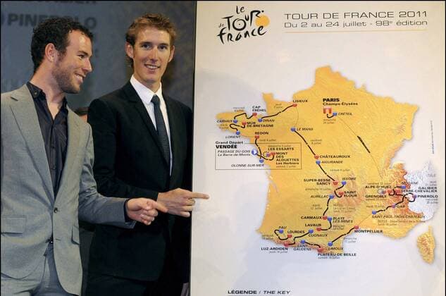 Präsentation Tour de France 2011 - 19.10.2010 - V.li. MARK CANVENDISH (GBR) - ANDY SCHLECK (LUX) -- xPhotoNewsx  o0 Karte